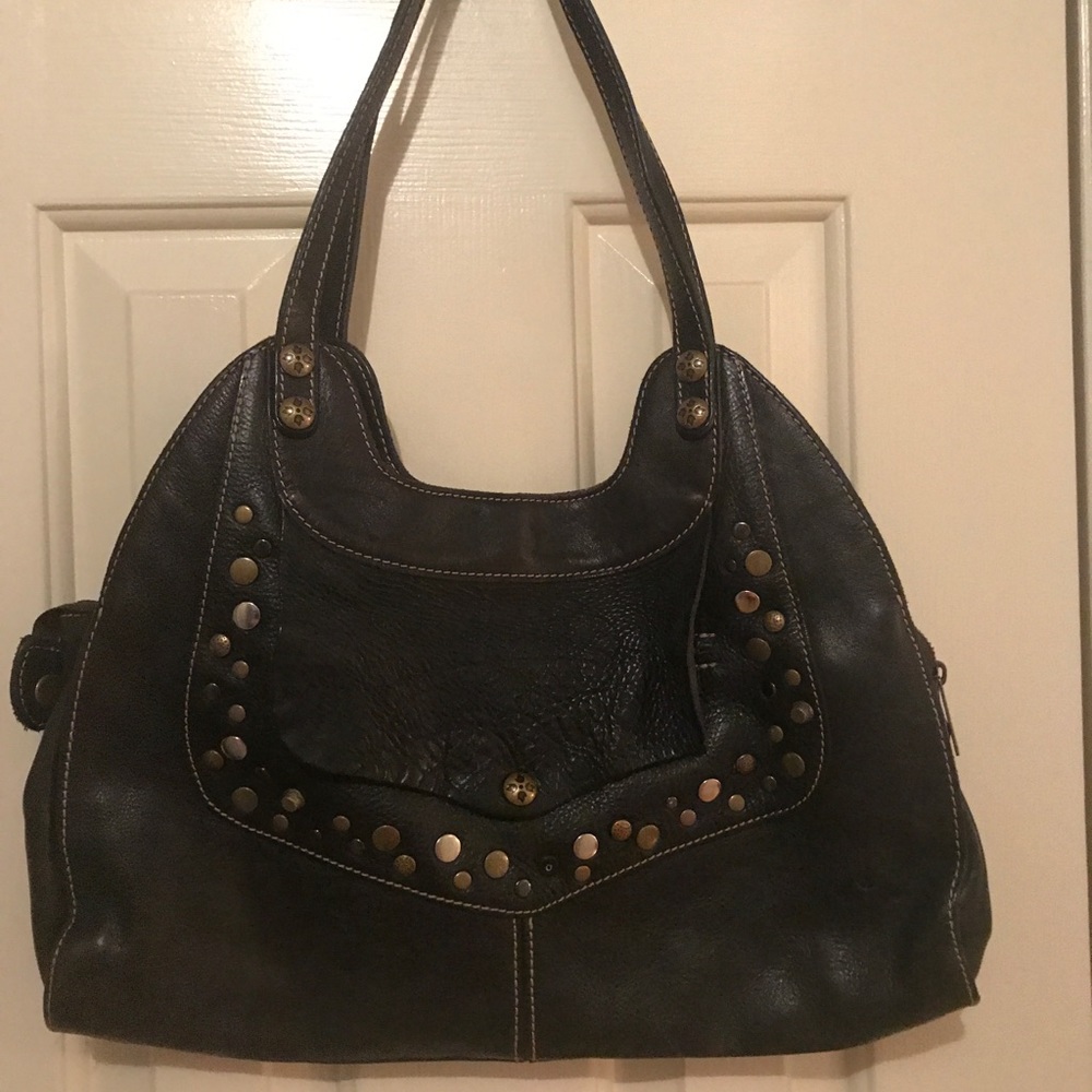 Exquisite Black Patricia Nash purse/satchel.